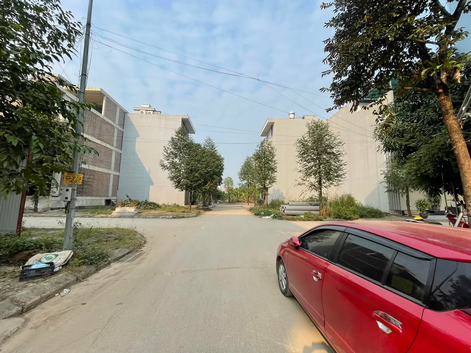 Đất lô góc 126m² tại Văn Hồng, Hòa Bình - Vị trí đẹp, kinh doanh thuận lợi!