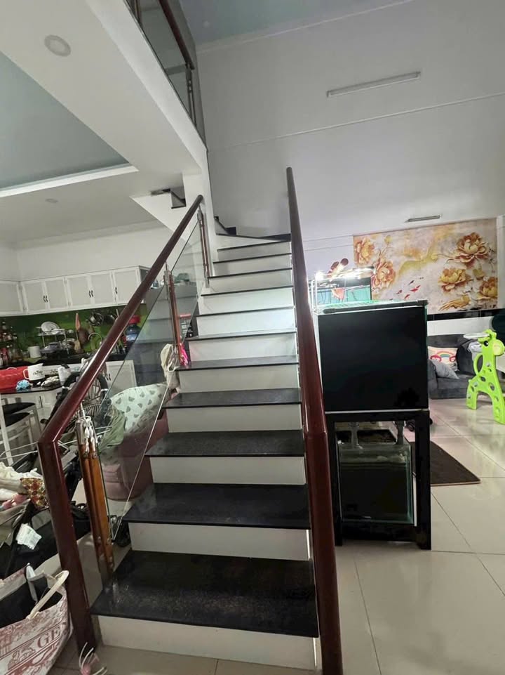 Nhà 1 trệt 1 lửng KP4 Trảng Dài 100m² giá 2.29 tỷ - Chính chủ bán gấp!