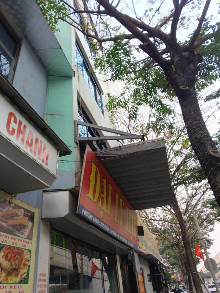 Nhà mặt phố Phạm Văn Đồng, Bắc Từ Liêm 37m² giá 25 tỷ - Đầu tư sinh lời ngay!