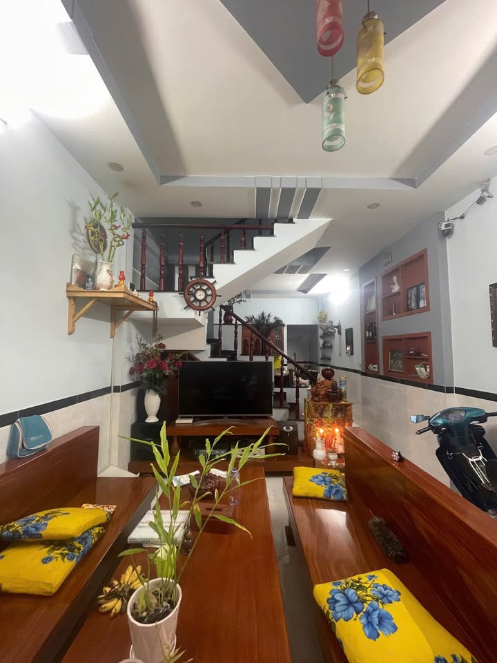 Nhà phố Vĩnh Lộc A 54m² giá 2.3 tỷ - Mặt tiền xe hơi vào tận nhà!