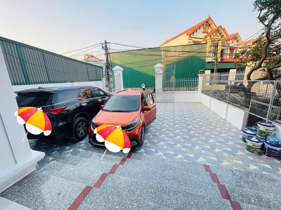 Bán biệt thự 2 tầng tại xã Tân Trường, 400m² chỉ 5.x tỷ - Cơ hội đầu tư hấp dẫn!