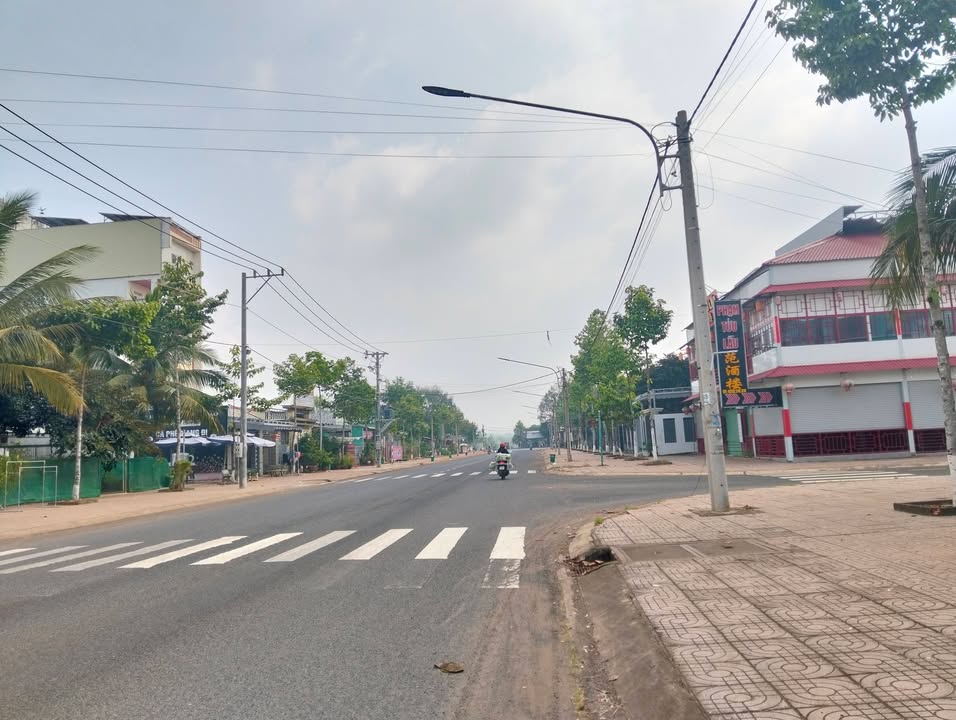 FrontHouse Tân Đồng 3 180m² giá 2 tỷ - Sổ hồng đầy đủ, chính chủ bán!