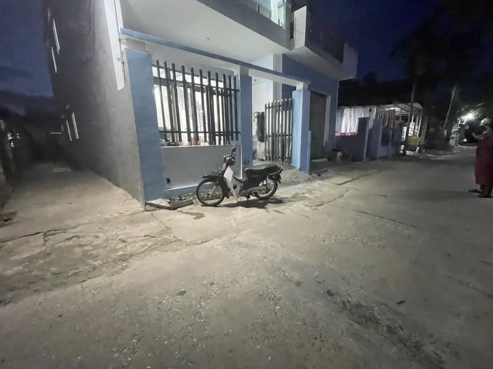 Nhà 2 tầng Quan Châu 103m² giá 3.75 tỷ - Lô góc 3 mặt thoáng, sẵn sàng ở ngay!