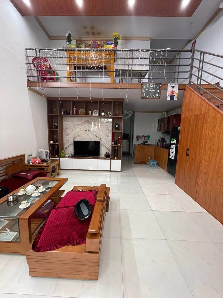 Nhà gác lửng Phường Cẩm Thủy 50m² giá 1.5 tỷ - Chính chủ bán gấp trước Tết!