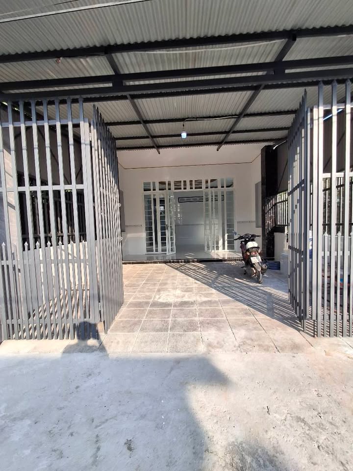 Nhà đẹp hẻm 28 Ngô Quyền 141m² giá 1.3 tỷ - Sẵn sàng vào ở ngay!