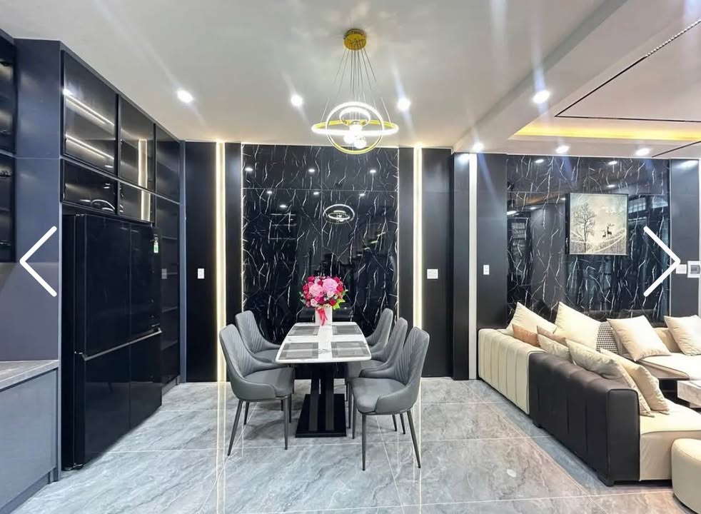 Nhà đẹp 2.5 tầng Trần Cao Vân, Đà Nẵng 55m² giá 4.69 tỷ - Full nội thất, dọn vào ở ngay!