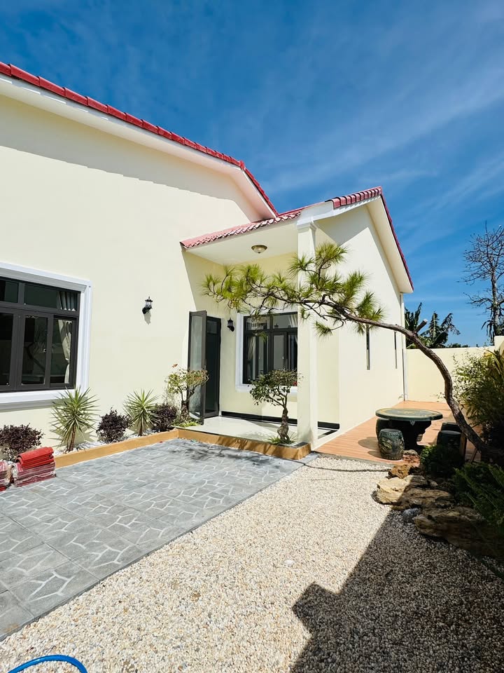 Nhà vườn đồi thông Tô Hiệu 185m² giá 2.2 tỷ - Không thể bỏ lỡ!