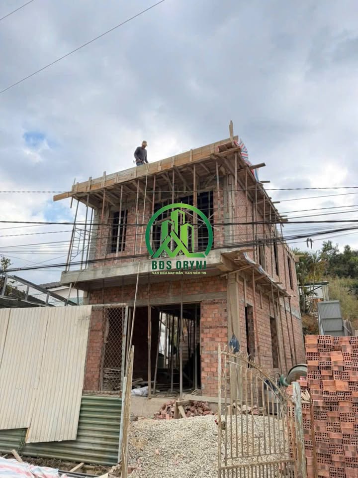 Nhà phố 2 mặt tiền Xô Viết Nghệ Tĩnh, Đà Lạt 188m² giá 7.5 tỷ - Đầu tư sinh lời tốt!