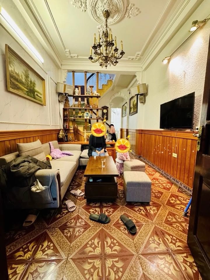 Nhà riêng Nguyễn Khoái, 45m², giá 9.5 tỷ - Thiết kế hiện đại, không gian thoáng đãng!