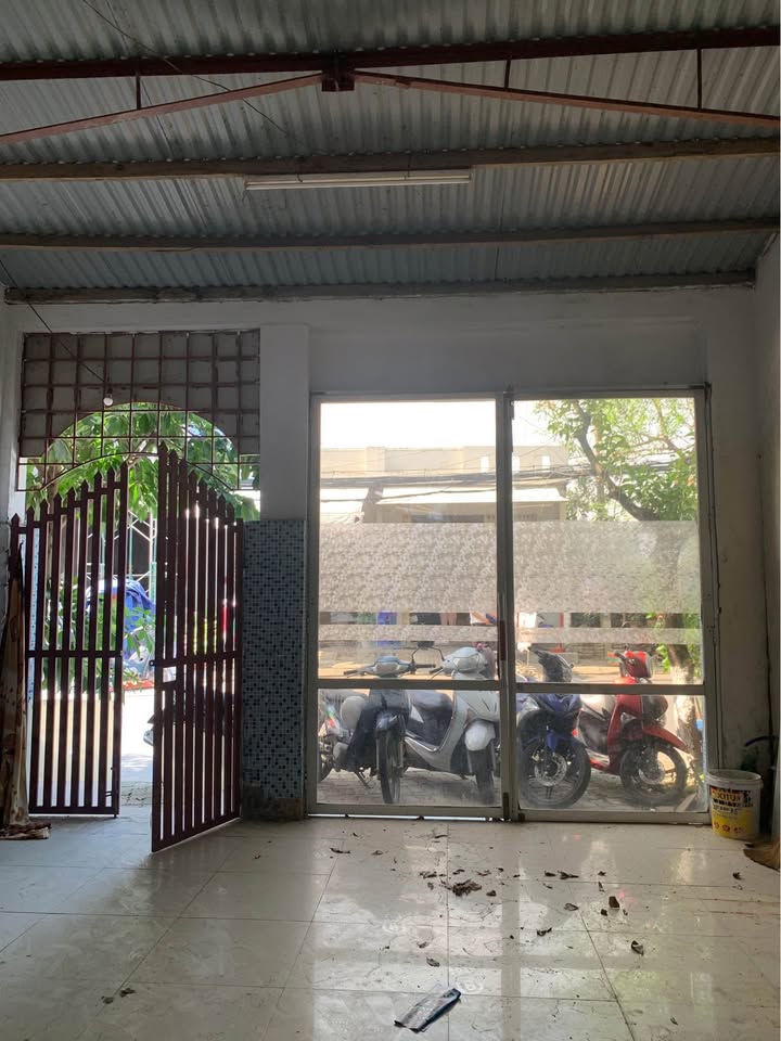 Đất mặt tiền Phó Đức Chính, Sơn Trà 100m² giá 9 tỷ - Vị trí kết nối tuyệt vời!