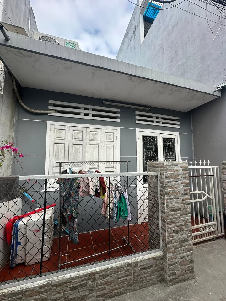 Nhà cấp 4 Phường Thanh Khê Đông 60m² giá 3 tỷ - Cơ hội hiếm có!