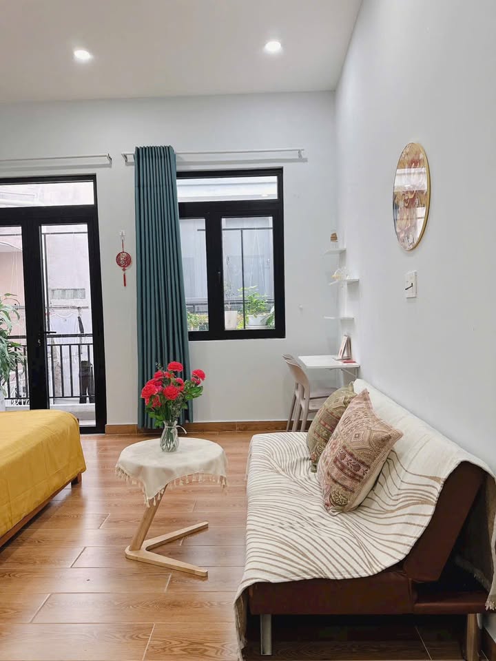 Căn hộ 2PN Trần Quang Diệu, Q.3 75m² giá 15 triệu - Không gian sống lý tưởng!