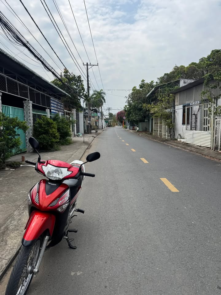 Đất nền mặt tiền Lê Thị Hồng Gấm, Cần Thơ 100m² giá 1.3 tỷ - Vị trí đắc địa cho đầu tư!