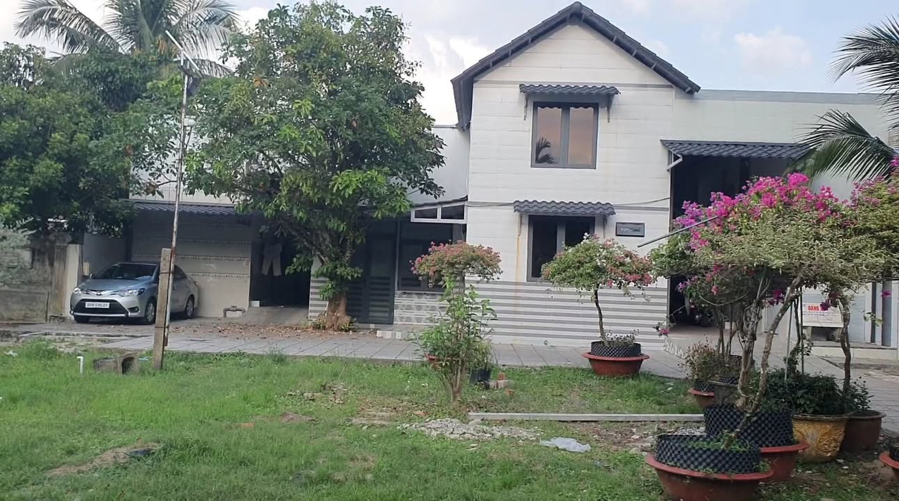 Nhà trọ cho thuê tại 68 Chí Sinh, Cần Thơ - Không gian nhà vườn thoáng mát