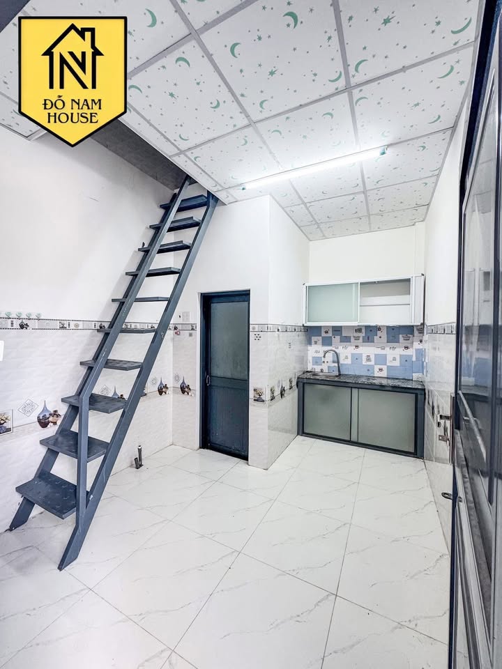 Phòng trọ mới xây tại Nguyễn Văn Linh, 24m² giá 1,9 triệu - Thiết kế đẹp, đầy đủ nội thất!