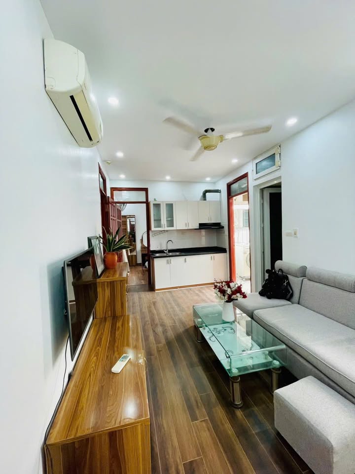 Căn hộ Thượng Đình 50m² giá 2.5 tỷ - Vị trí đắc địa, tiện nghi đầy đủ!