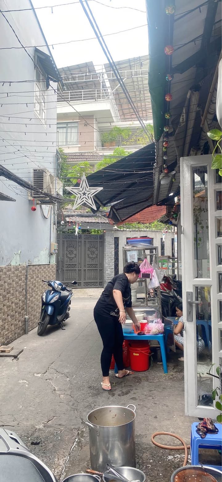 Nhà phố Quận 8 19m² giá 3 tỷ - Sẵn sàng vào ở ngay!