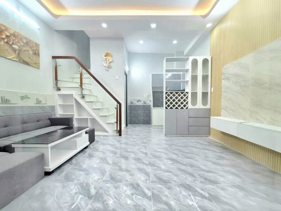 Nhà phố Hẻm 2155 Huỳnh Tấn Phát, Nhà Bè 30m² giá 1.78 tỷ - Sổ hồng chính chủ, hoàn công đầy đủ!