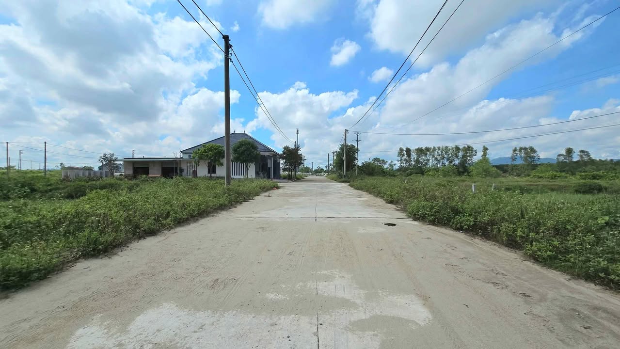 Đất nền Cầu Nủi - Phường Hà Huy Tập 220m² giá 3 tỷ - Cơ hội đầu tư sinh lời!