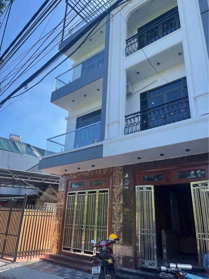 Nhà 4 tầng Phú Khánh 50m² giá 3.x tỷ - View sông Kiến Giang tuyệt đẹp!