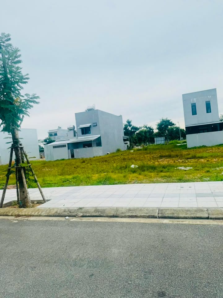 Đất nền 125m² tại Khu Đô Thị Phú Mỹ - Giá chỉ 1 tỷ - Sổ hồng chính chủ!