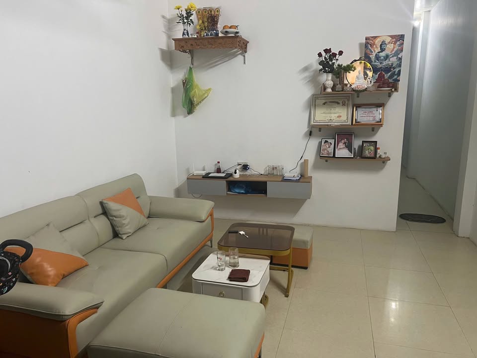 Nhà bán tại Phường Đông Vệ, TP Thanh Hóa, 75m², giá 2 tỷ - Vị trí trung tâm tiện lợi!