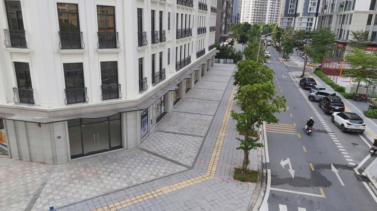 Shophouse 5 tầng Vinhomes Smart City 600m² giá 120 triệu - Cho thuê làm trường học!