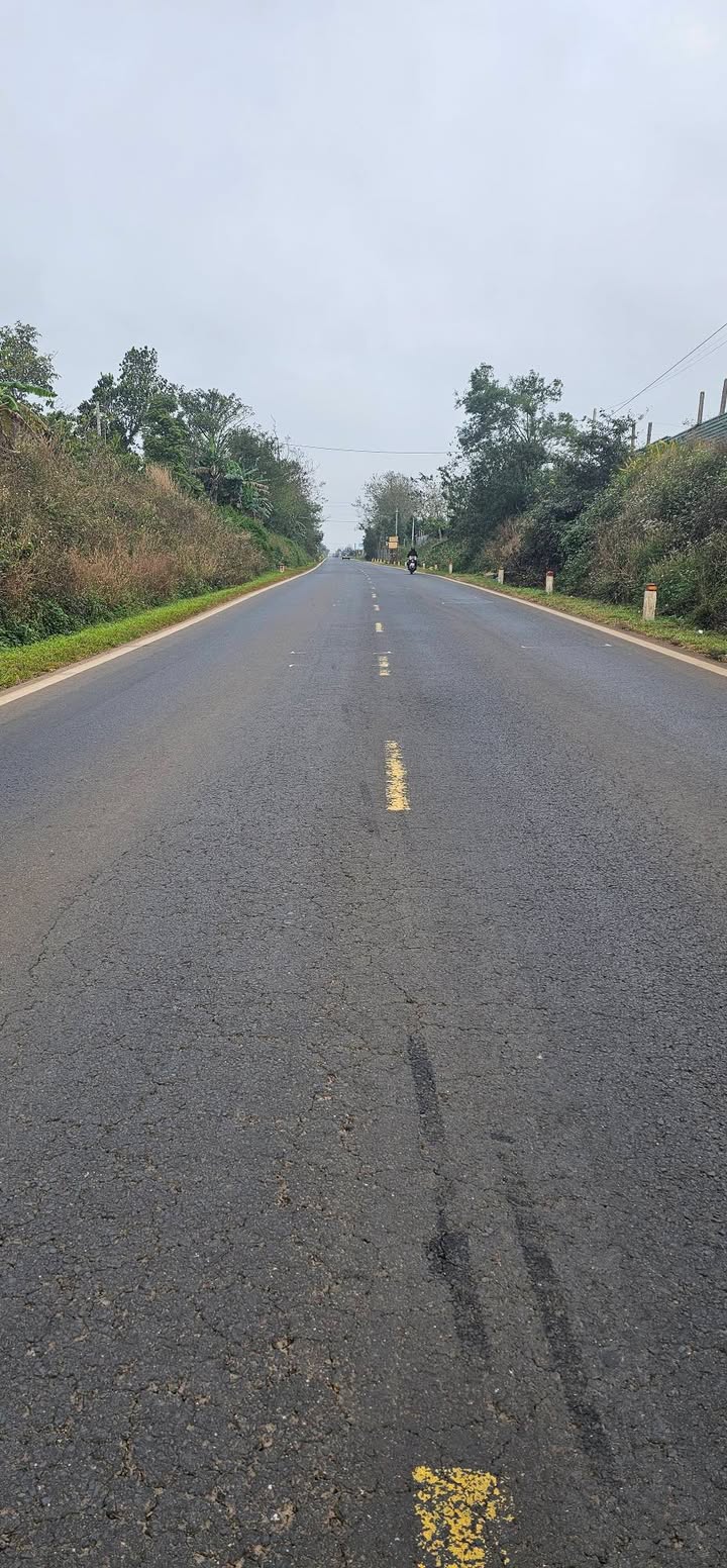 Lô đất mặt đường tránh Buôn Hồ 14000m² giá 3.5 tỷ - Đầu tư sinh lời ngay!