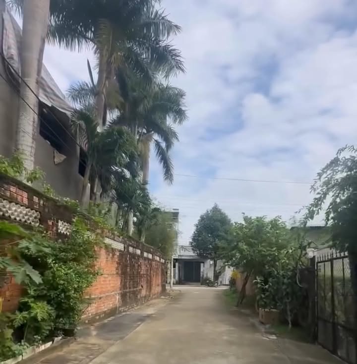 Đất nền Phường Chánh Lộ, Quảng Ngãi 90m² giá 1.1 tỷ - Cơ hội đầu tư hấp dẫn!