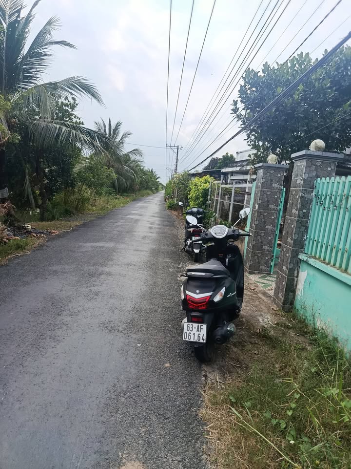 Nhà đẹp Gò Công 168m² giá 950 triệu - Sổ hồng chính chủ, cơ hội đầu tư tuyệt vời!