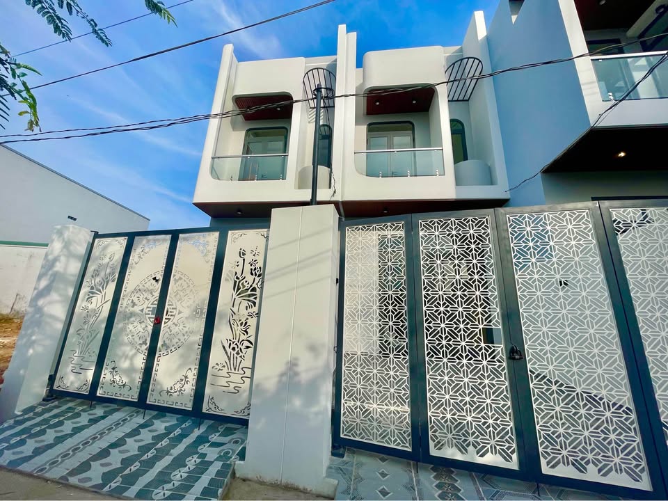 Nhà phố Gò Công 88m² giá 2.95 tỷ - Gần Big C, sẵn sàng vào ở!