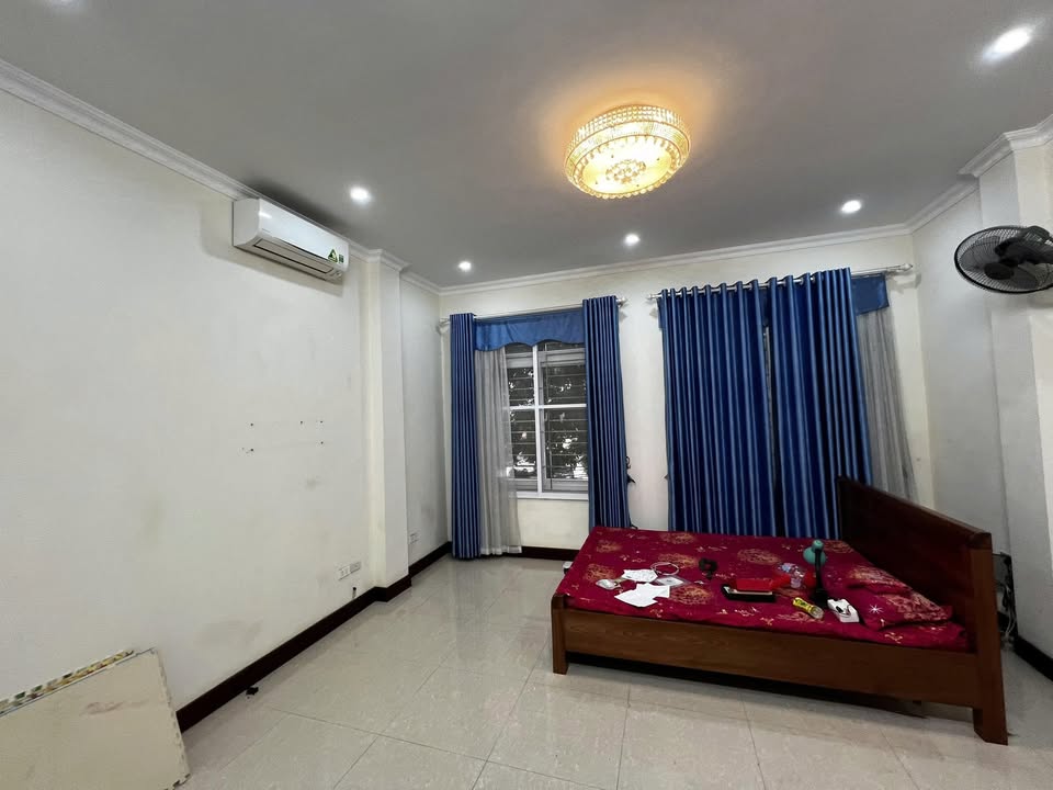 Nhà riêng 35m² ngõ 898 đường Láng - Đống Đa - Hà Nội, giá 13 triệu - Đầy đủ tiện nghi!