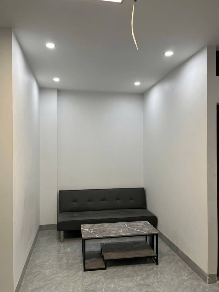 Căn hộ cho thuê 1 phòng ngủ tại Cầu Giấy 6 triệu - An ninh vân tay, đầy đủ tiện nghi!