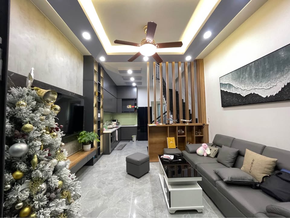 Nhà đẹp 2 tầng tại Hải Phòng, diện tích 46m², giá chỉ 3.x tỷ - Gần AEON Mall!