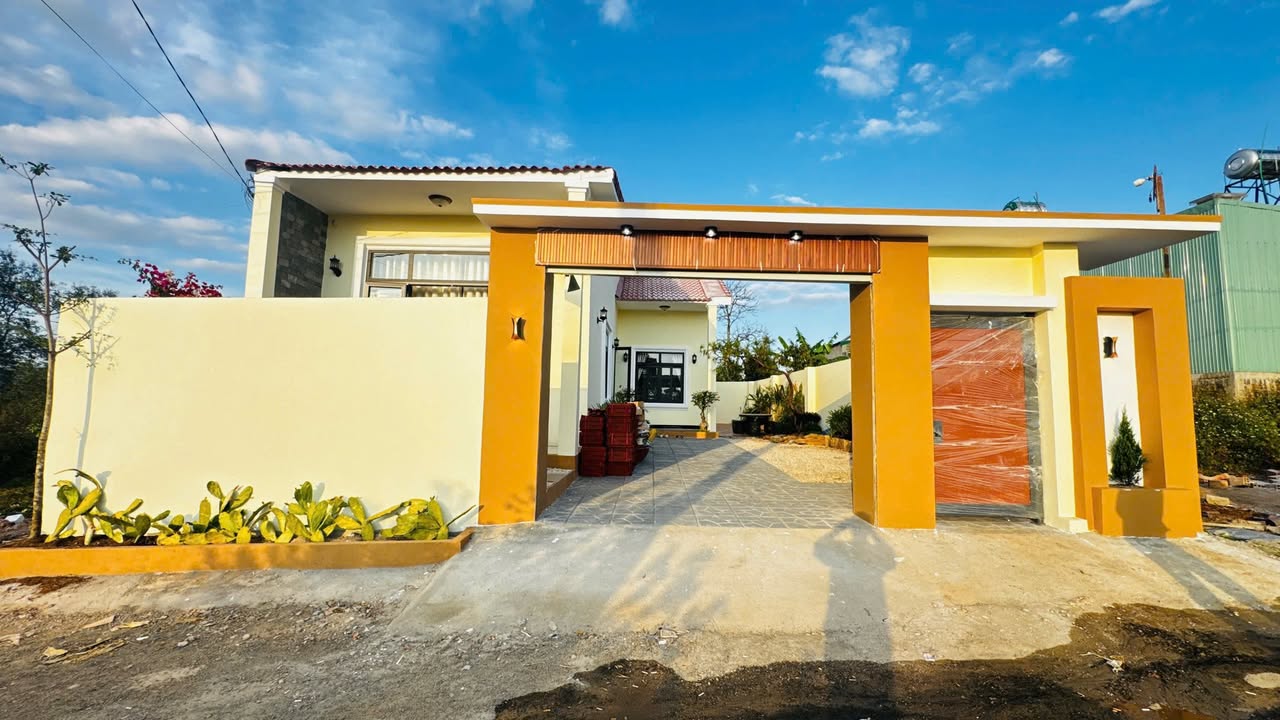 Biệt thự Đồi Thông, Quy Nhơn 182m² giá 2.25 tỷ - Không gian sống lý tưởng!