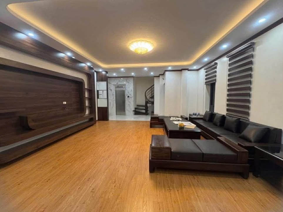 Nhà 5 tầng Phú Lộc 1, Lạng Sơn 63m² giá 7.8 tỷ - Lô góc đẹp, vị trí đắc địa!