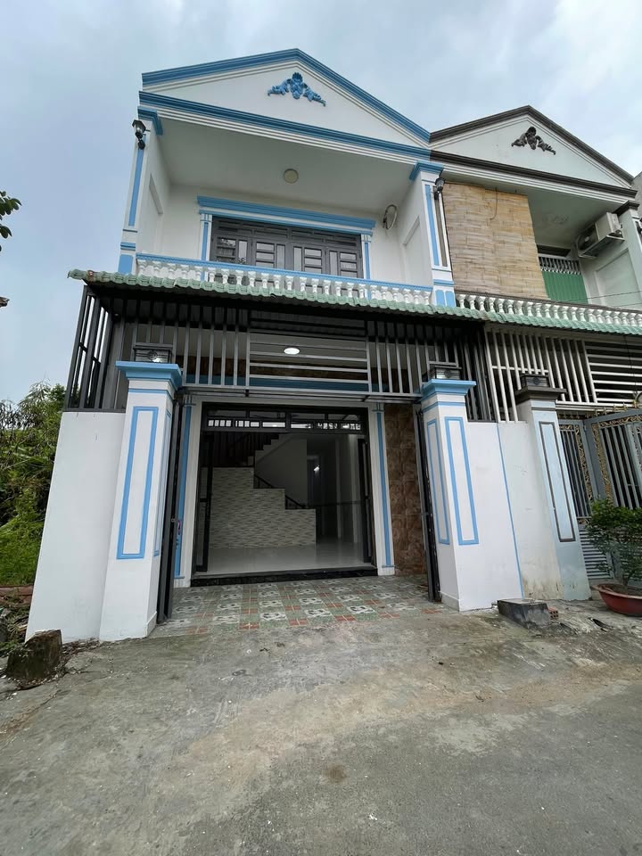 Nhà 1 trệt 1 lầu tại Tân Kim, Cần Giuộc 83m² giá 2.8 tỷ - Dọn vào ở ngay!