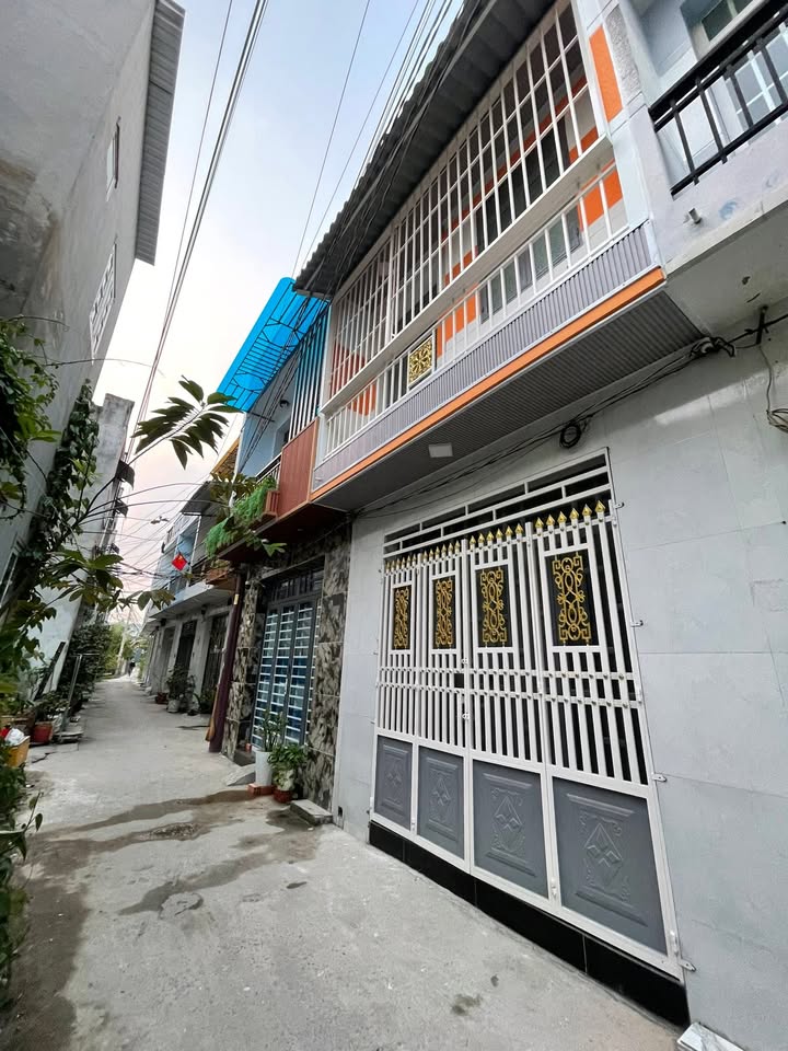 Nhà bán Tân Kim, Cần Giuộc 40m² giá 1.6 tỷ - Sổ hồng riêng chính chủ!