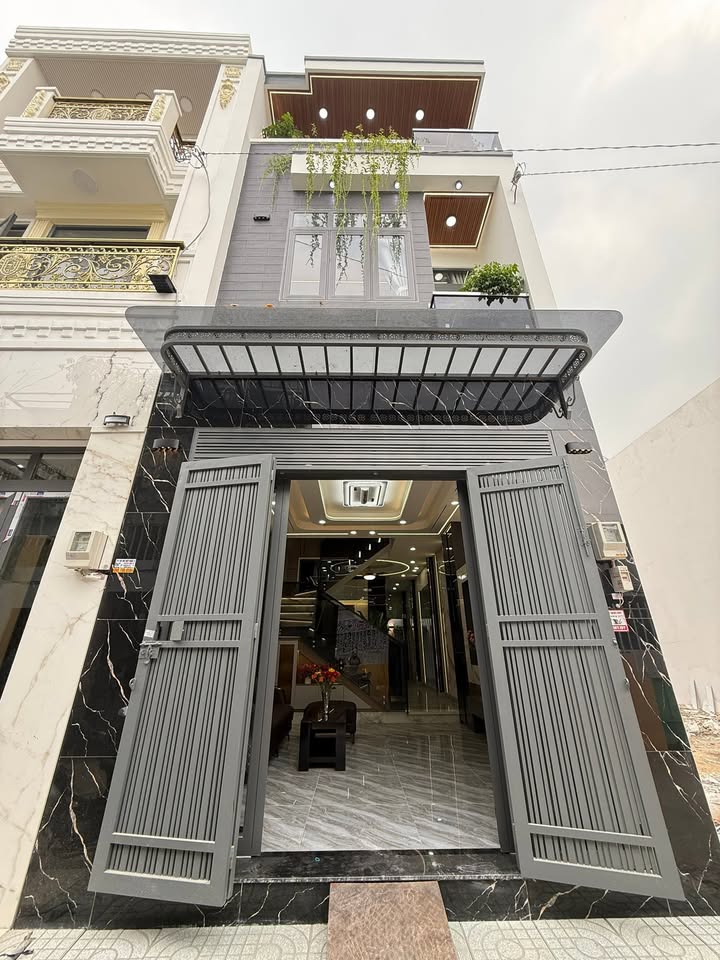 Nhà mới Thạnh Xuân 43, Quận 12, 58m² giá 5.6 tỷ - Full nội thất cao cấp!