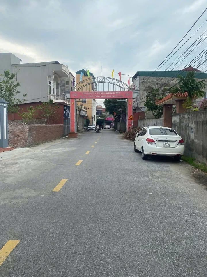 Đất nền Hồng Phong, Nam Sách 90m² giá 1 tỷ - Vị trí đắc địa, ô tô vào tận nơi!