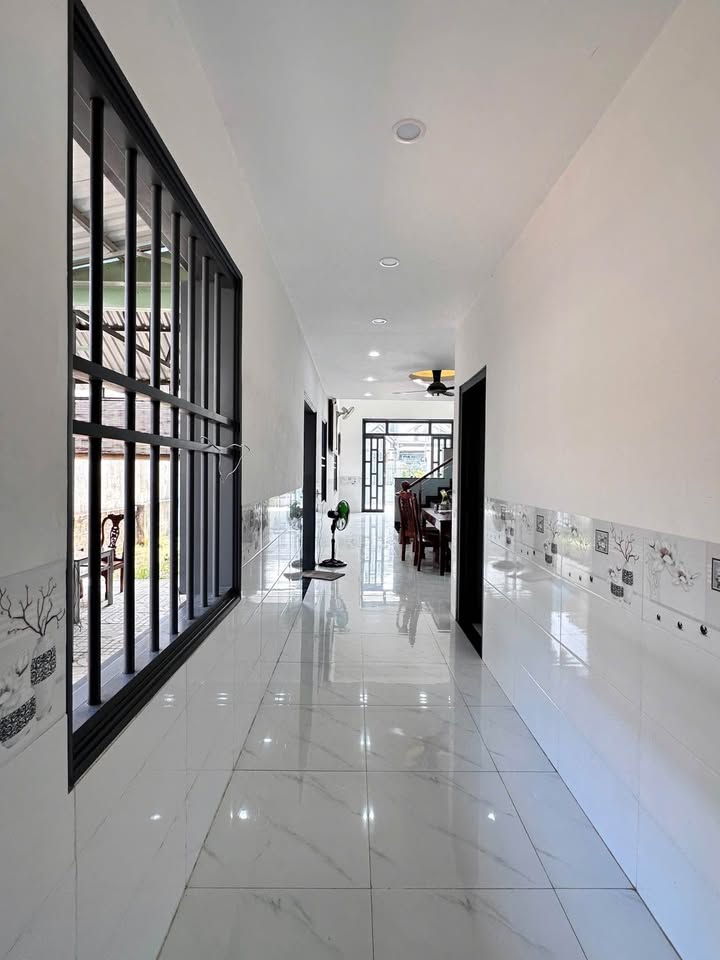 Nhà Vườn Trảng Dài 450m² giá 5.5 tỷ - Sổ hồng riêng, thương lượng ngay!