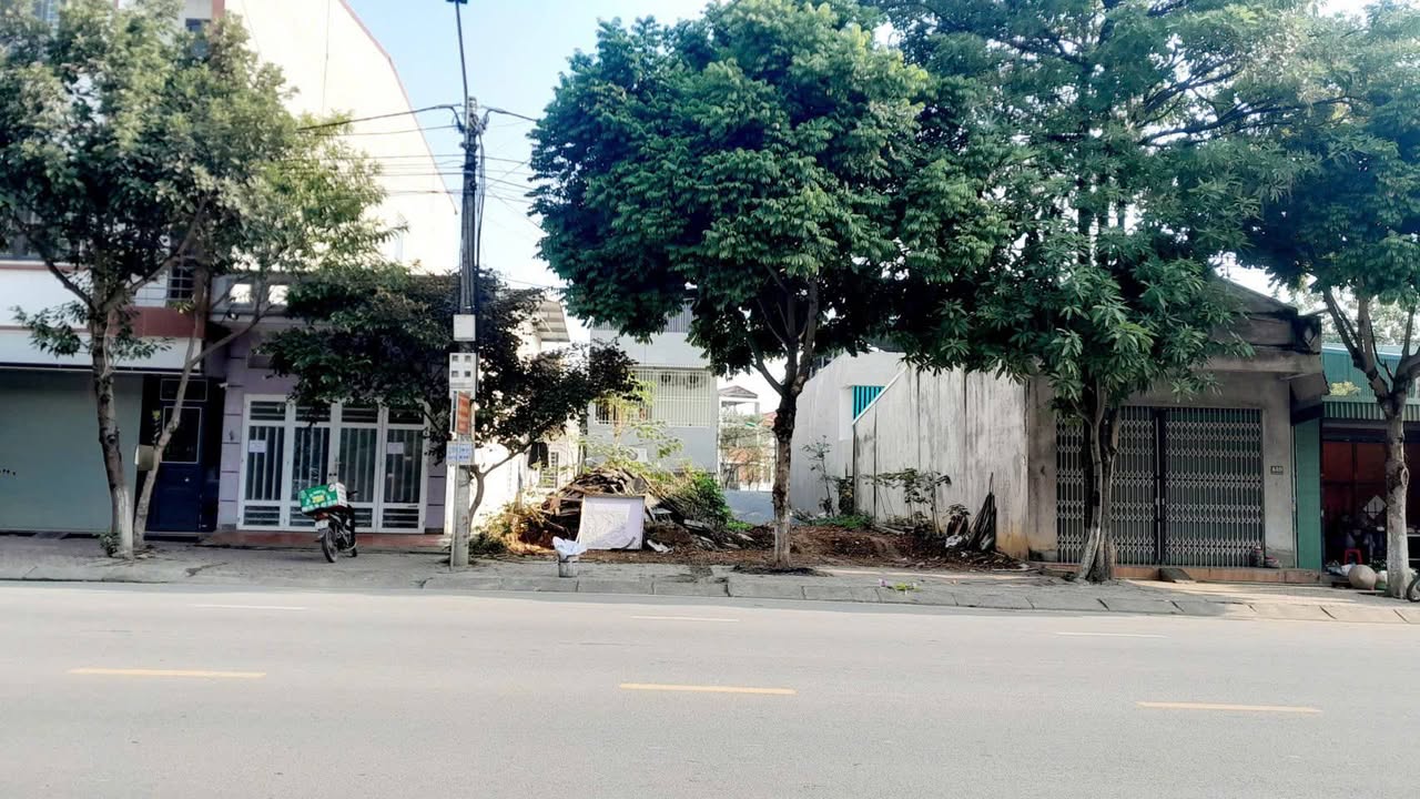 Đất nền Trần Phú, Lào Cai 100m² giá 3.49 tỷ - Pháp lý sổ đỏ chính chủ!