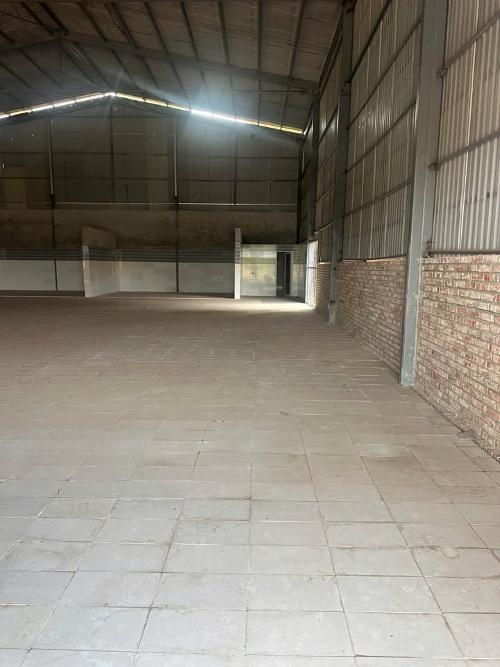 Kho cho thuê KCN Đồng Xoài 3 500m² giá 16 triệu/tháng - Diện tích rộng rãi, đường xe công thoải mái