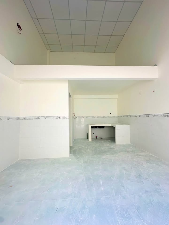 Phòng trọ gác lửng Hà Huy Tập 30m² giá 2.5 triệu - Tiện nghi đầy đủ, thích hợp sinh viên!