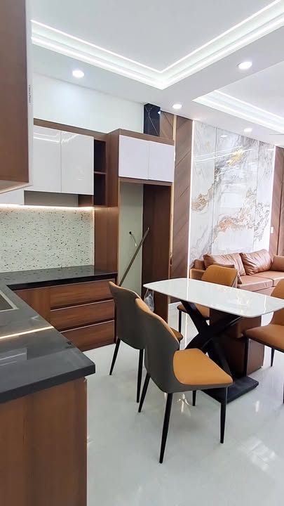 Nhà phố mặt tiền Thạnh Lộc 41, Q12, 36m² giá 2.05 tỷ - Kinh doanh sầm uất!