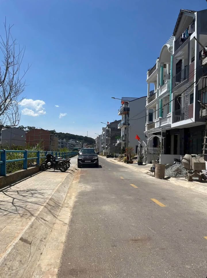 Đất nền Phạm Hồng Thái, Đà Lạt 90m² giá 9 tỷ - Vị trí cực hiếm gần Hồ Xuân Hương!