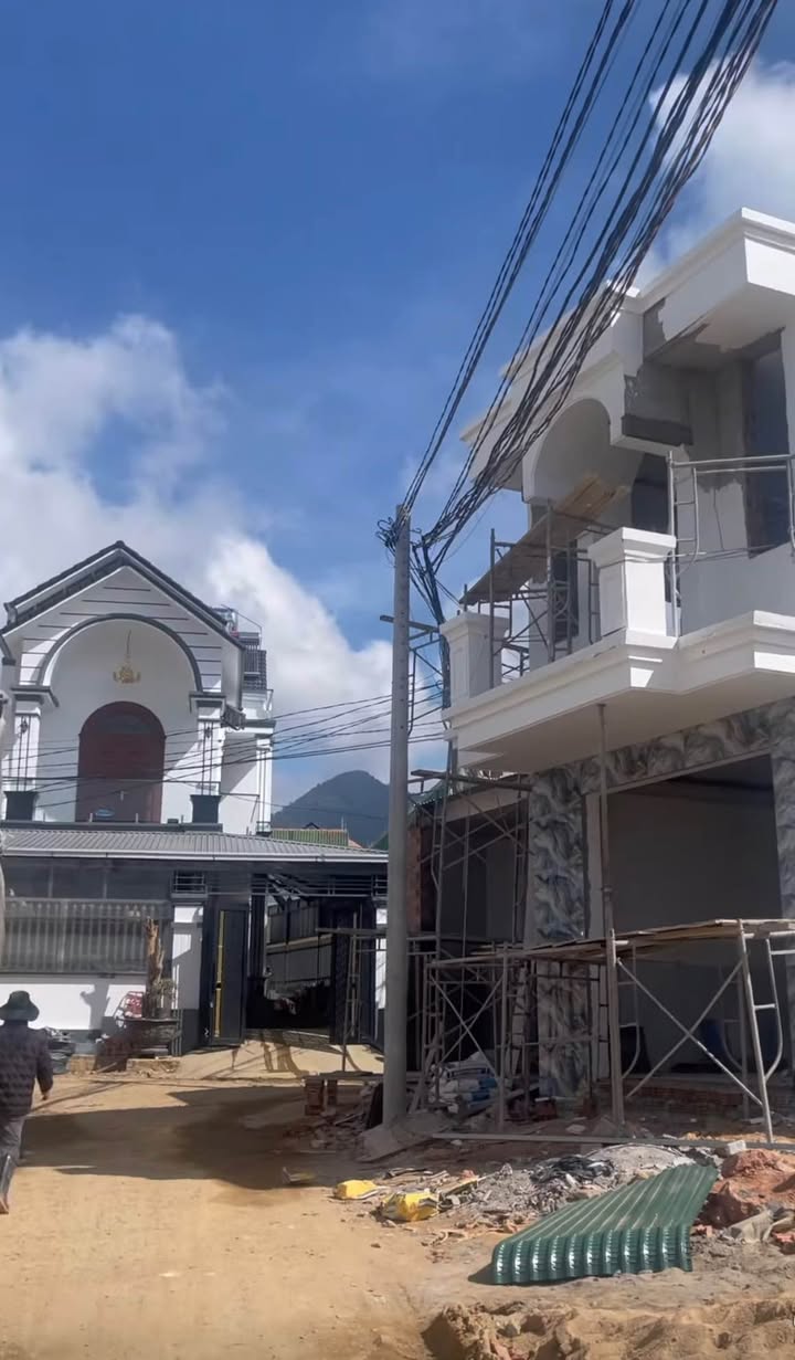 Nhà mới xây tại Lạc Dương, Đà Lạt 117m² giá 3.5 tỷ - Sổ riêng, sang tên ngay!