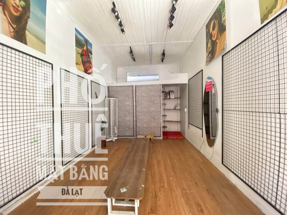Store cho thuê tại Khu Hoà Bình, Đà Lạt 21m² giá 14 triệu - Thích hợp kinh doanh thời trang, mỹ phẩm!