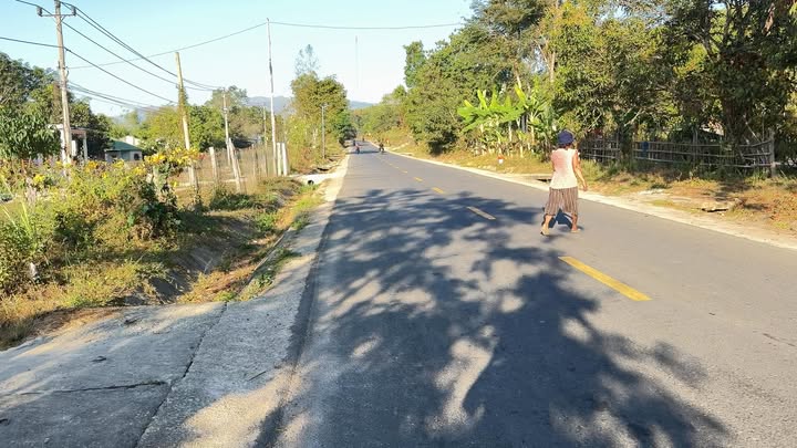 Lô đất 3600m² tại Quốc lộ 14C, Tuy Đức - Chỉ 6.8 tỷ VND, cơ hội đầu tư tuyệt vời!