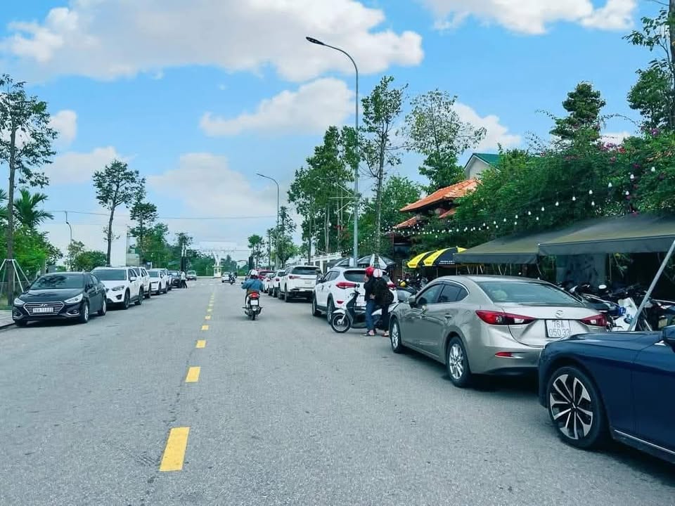 Đất biệt thự 577 Trương Quang Trọng 300m² giá 6.5 tỷ - Khu vực kinh doanh sầm uất!